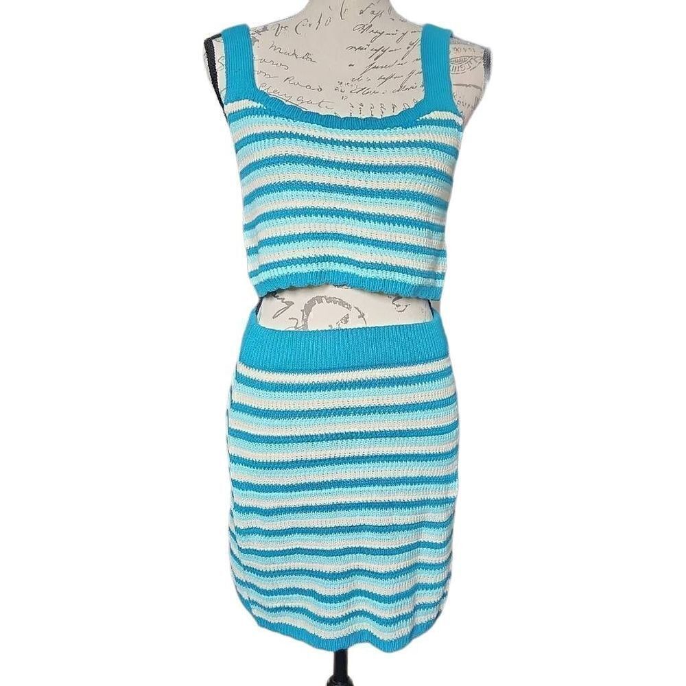 Wild Fable Ladies Size S/M Blue White Knit Crop Top & Skirt Set